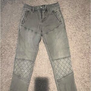 Cute juicy couture jeans! Good used condition.